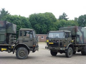 DAF YA 4442 met shelter
